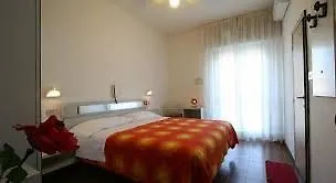 Hotel Gran San Bernardo Риччоне